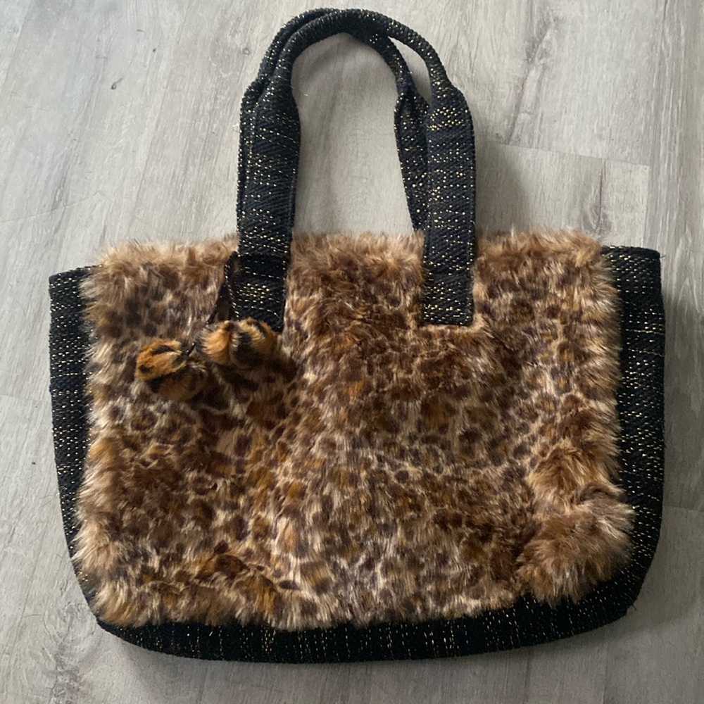 America and Beyond Prophecy Leopard Fur Tote